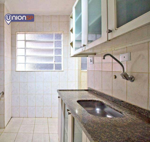 Apartamento à venda com 2 quartos, 60m² - Foto 15