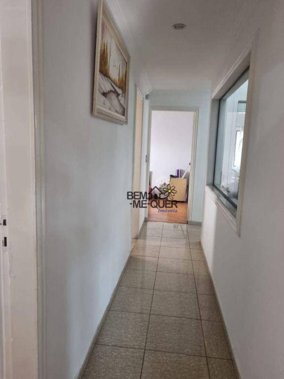 Casa à venda com 4 quartos, 300m² - Foto 11