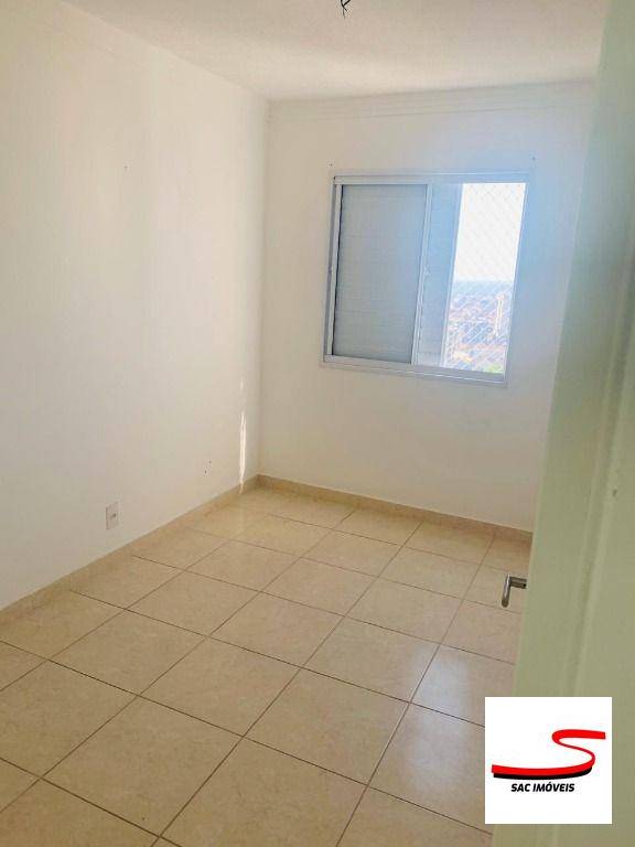 Apartamento à venda com 3 quartos, 72m² - Foto 13