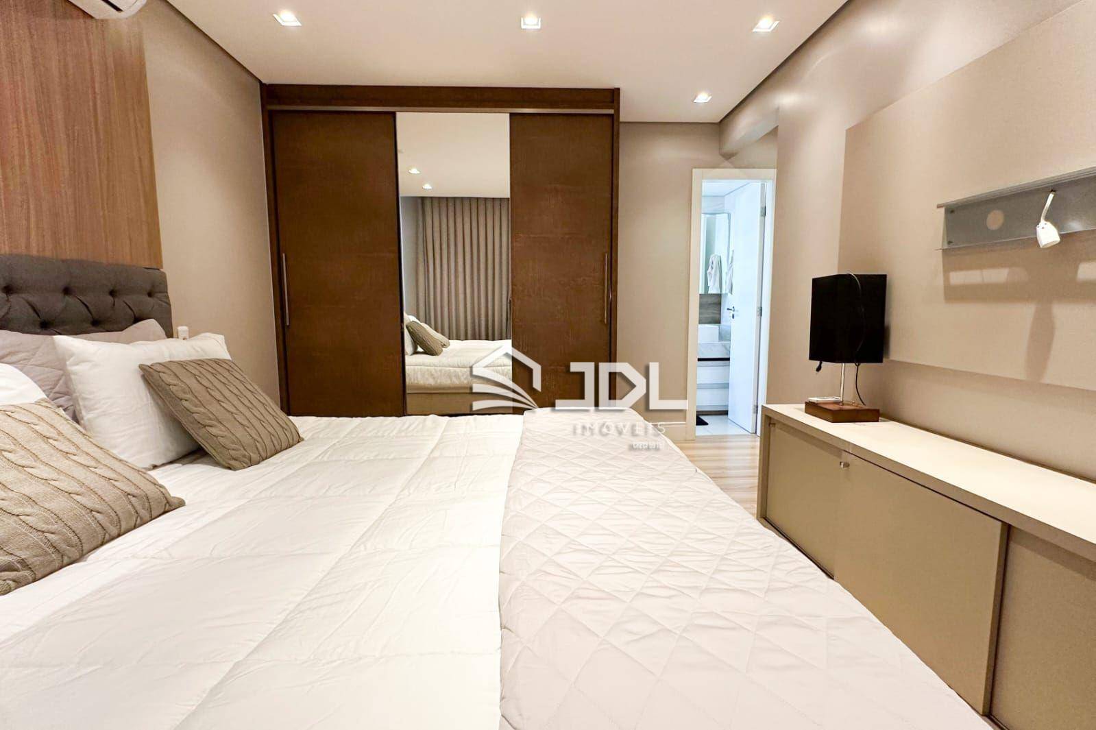 Apartamento à venda com 2 quartos, 113m² - Foto 11