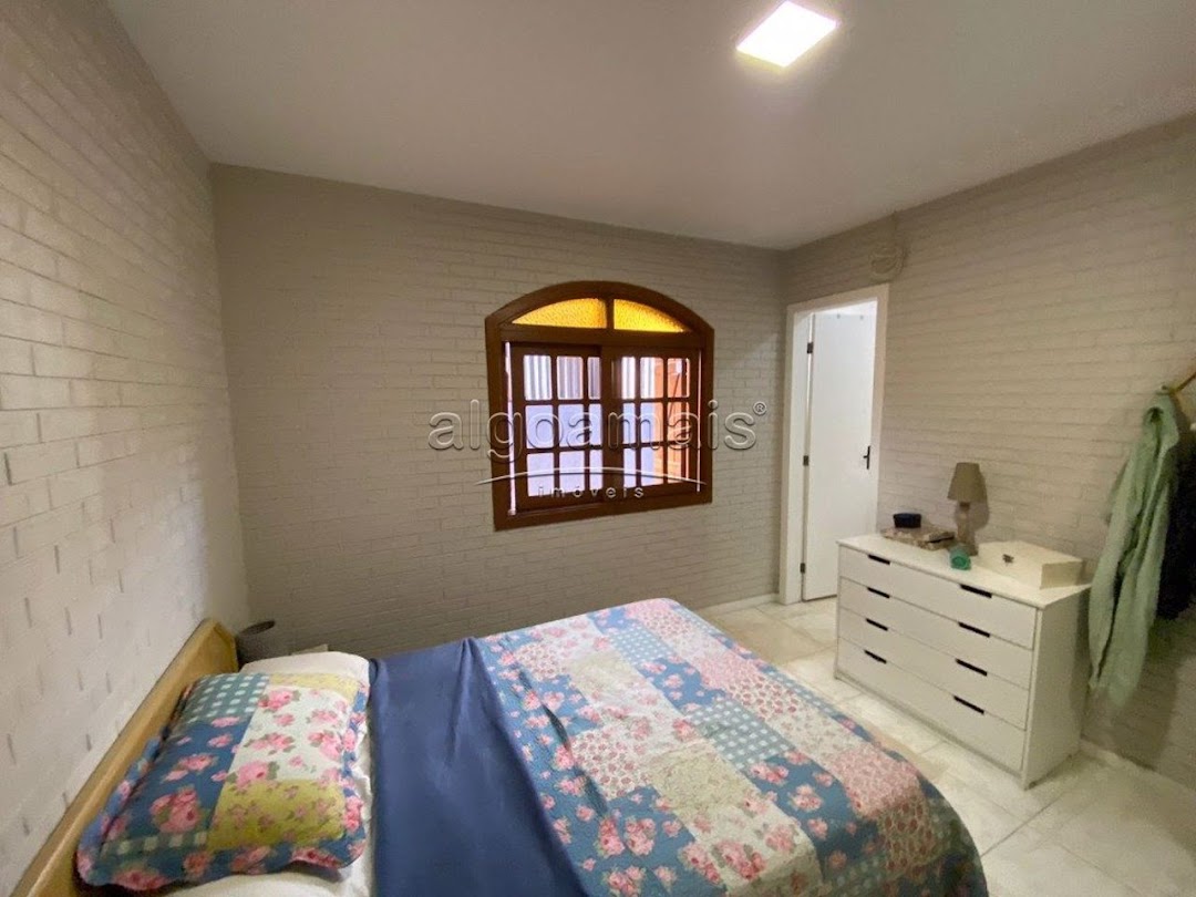 Casa à venda com 3 quartos, 193m² - Foto 24