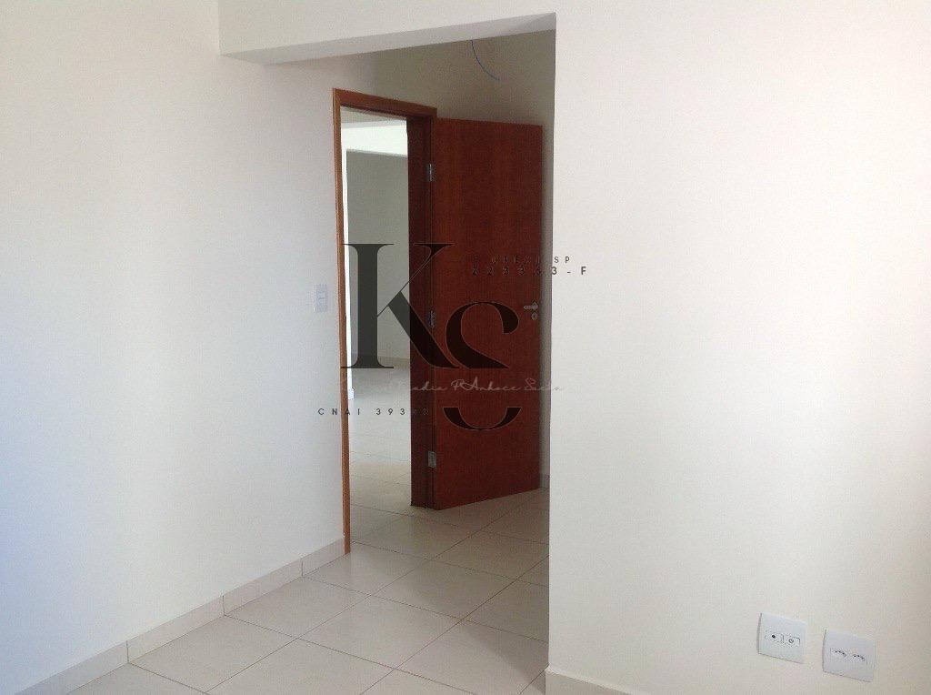 Apartamento à venda com 2 quartos, 64m² - Foto 15