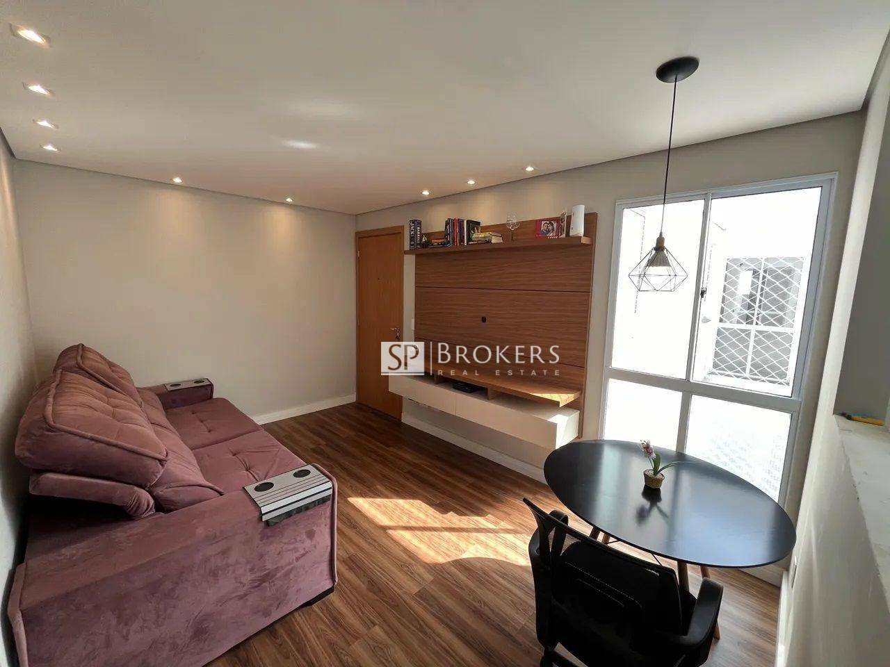 Apartamento à venda com 2 quartos, 43m² - Foto 1