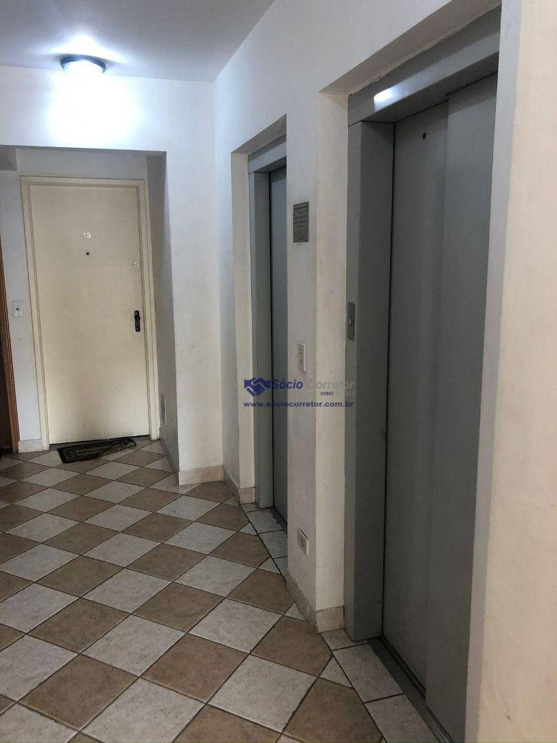 Apartamento à venda com 3 quartos, 70m² - Foto 27