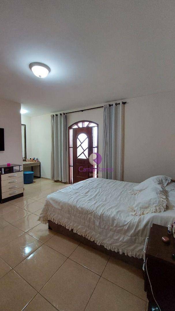 Sobrado à venda com 3 quartos, 231m² - Foto 15