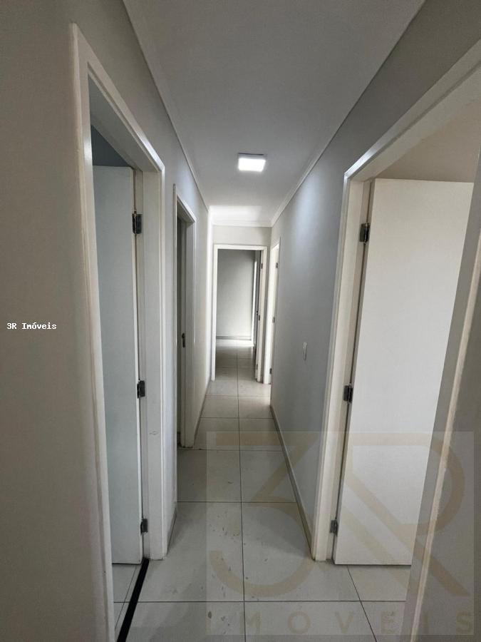 Apartamento à venda com 3 quartos, 101m² - Foto 19