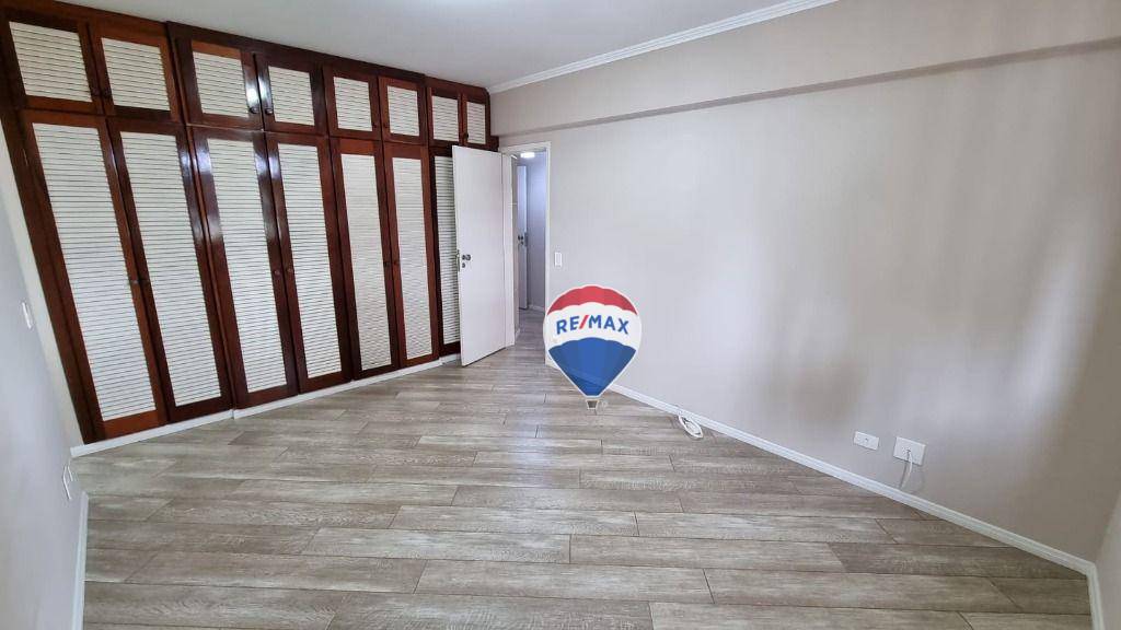 Apartamento à venda com 3 quartos, 207m² - Foto 14