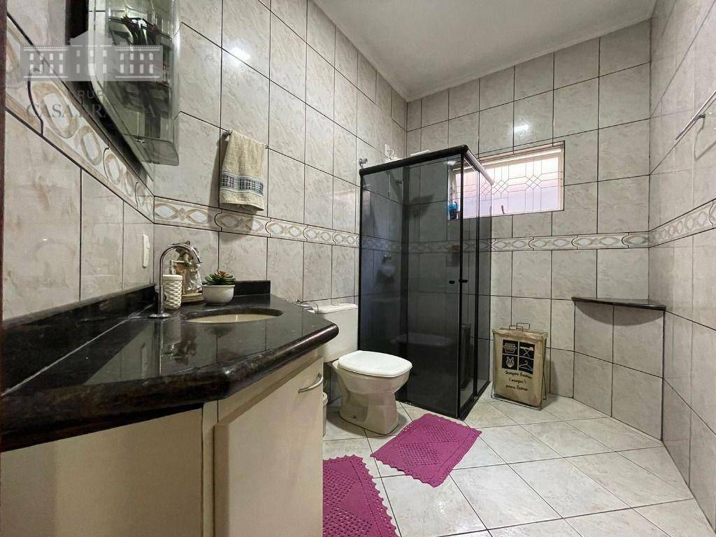 Casa à venda com 4 quartos, 245m² - Foto 19