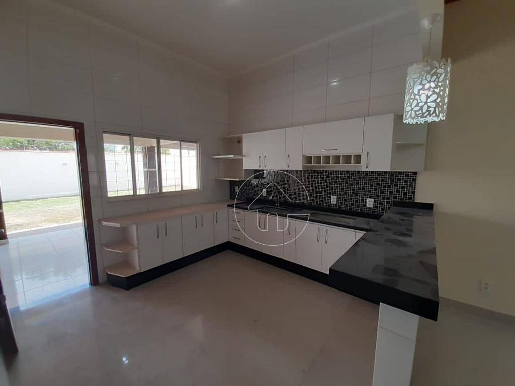 Casa à venda com 2 quartos, 215m² - Foto 6