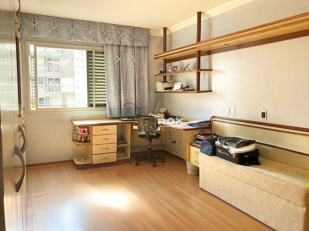 Apartamento à venda com 3 quartos, 179m² - Foto 14