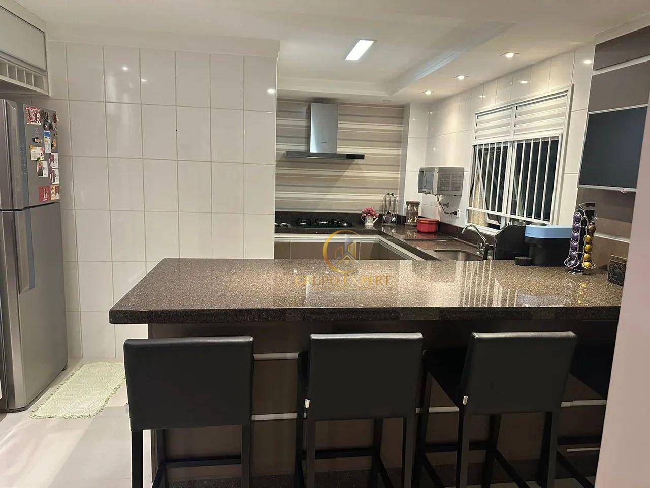 Apartamento à venda com 3 quartos, 111m² - Foto 6