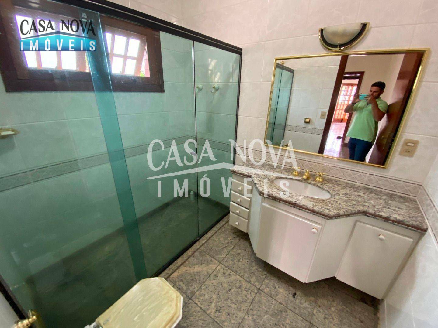 Casa de Condomínio à venda com 4 quartos, 450m² - Foto 22