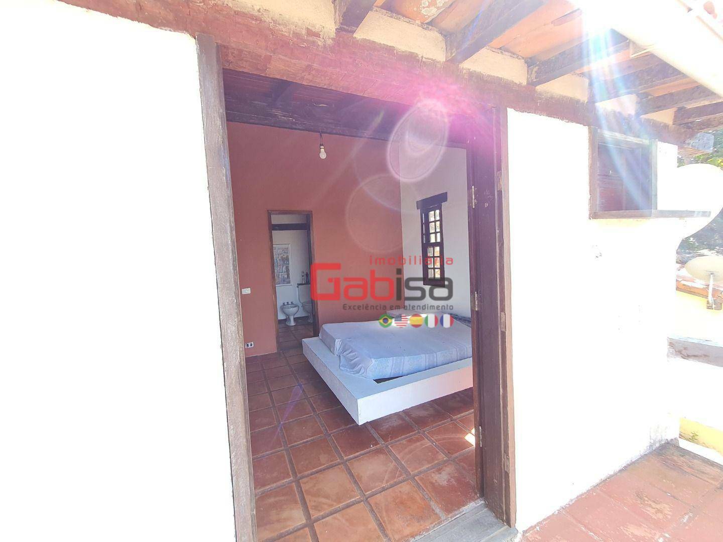 Casa à venda com 4 quartos, 300m² - Foto 26