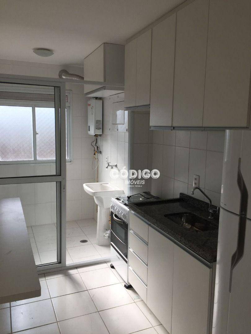 Apartamento à venda com 2 quartos, 60m² - Foto 9