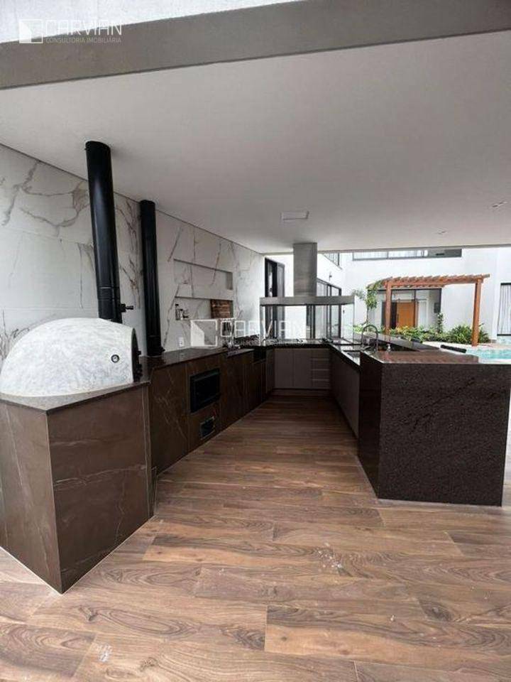 Casa de Condomínio à venda com 5 quartos, 450m² - Foto 25