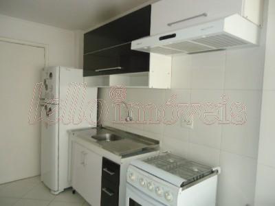 Apartamento para alugar com 2 quartos, 77m² - Foto 12