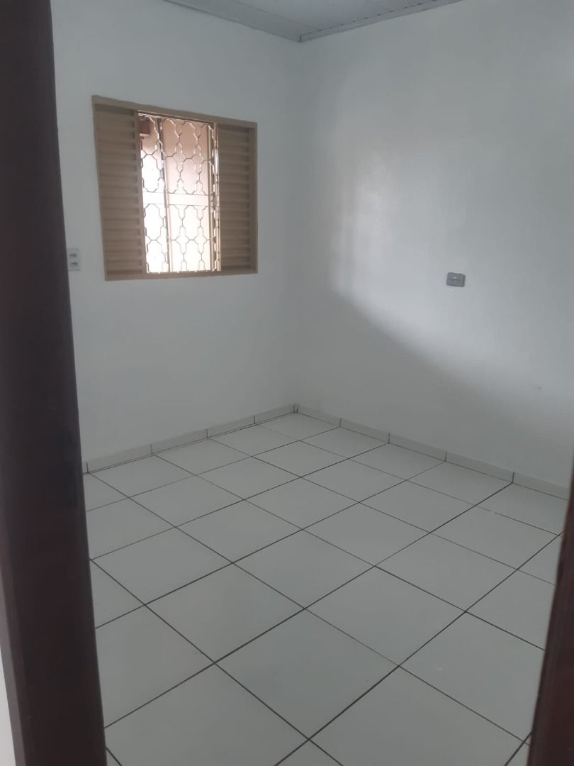 Casa à venda com 2 quartos, 50m² - Foto 5