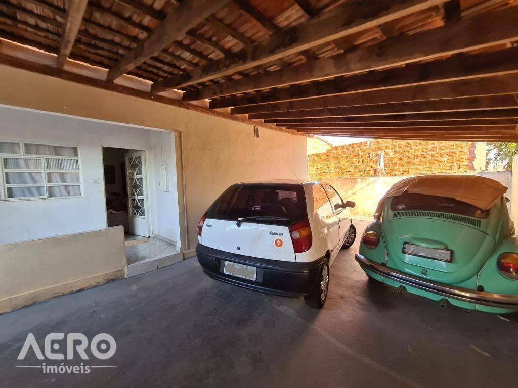 Casa à venda com 2 quartos, 165m² - Foto 22