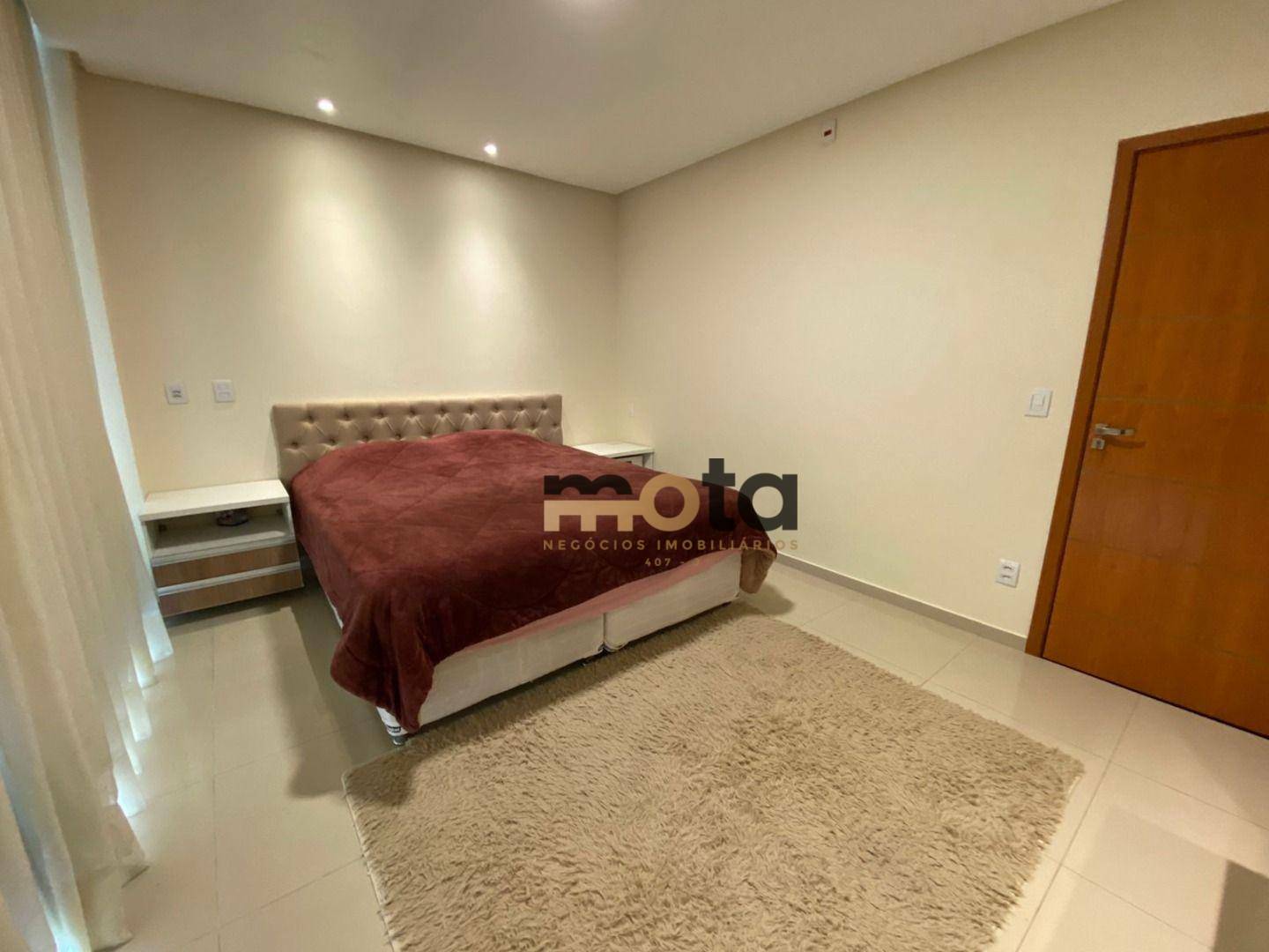 Casa à venda com 4 quartos, 210m² - Foto 20