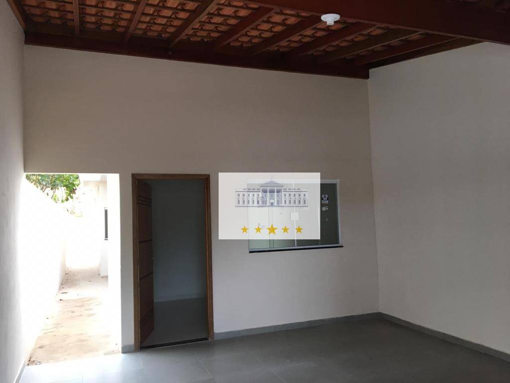 Casa à venda com 2 quartos, 92m² - Foto 8