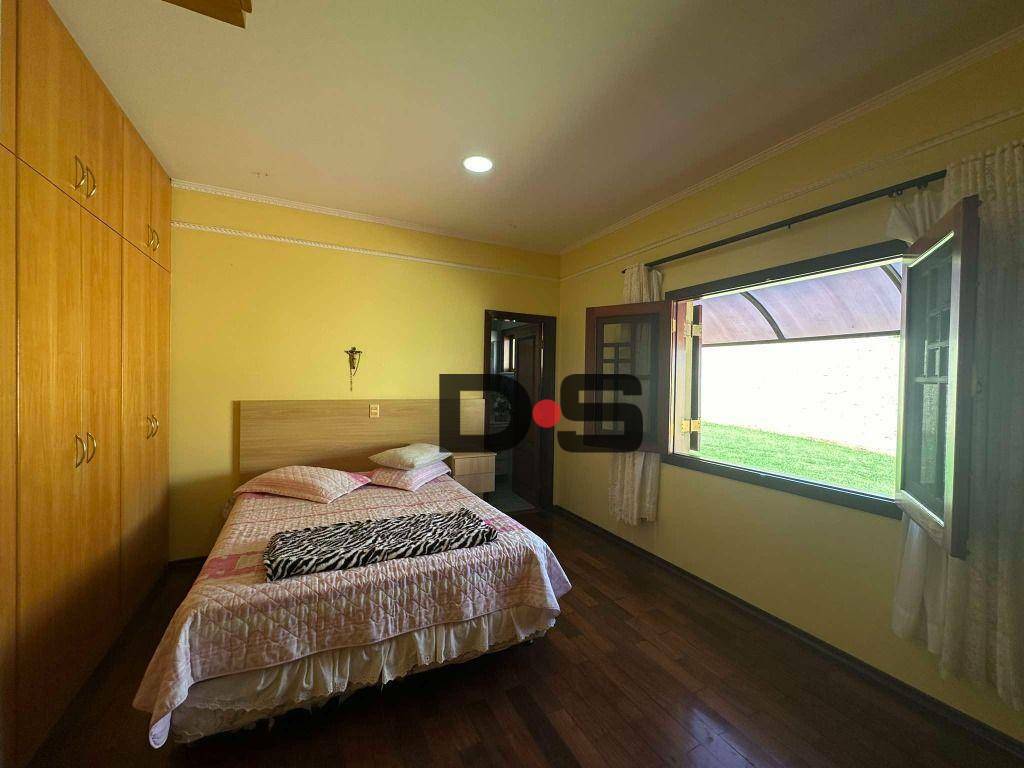 Chácara à venda com 6 quartos, 500m² - Foto 14