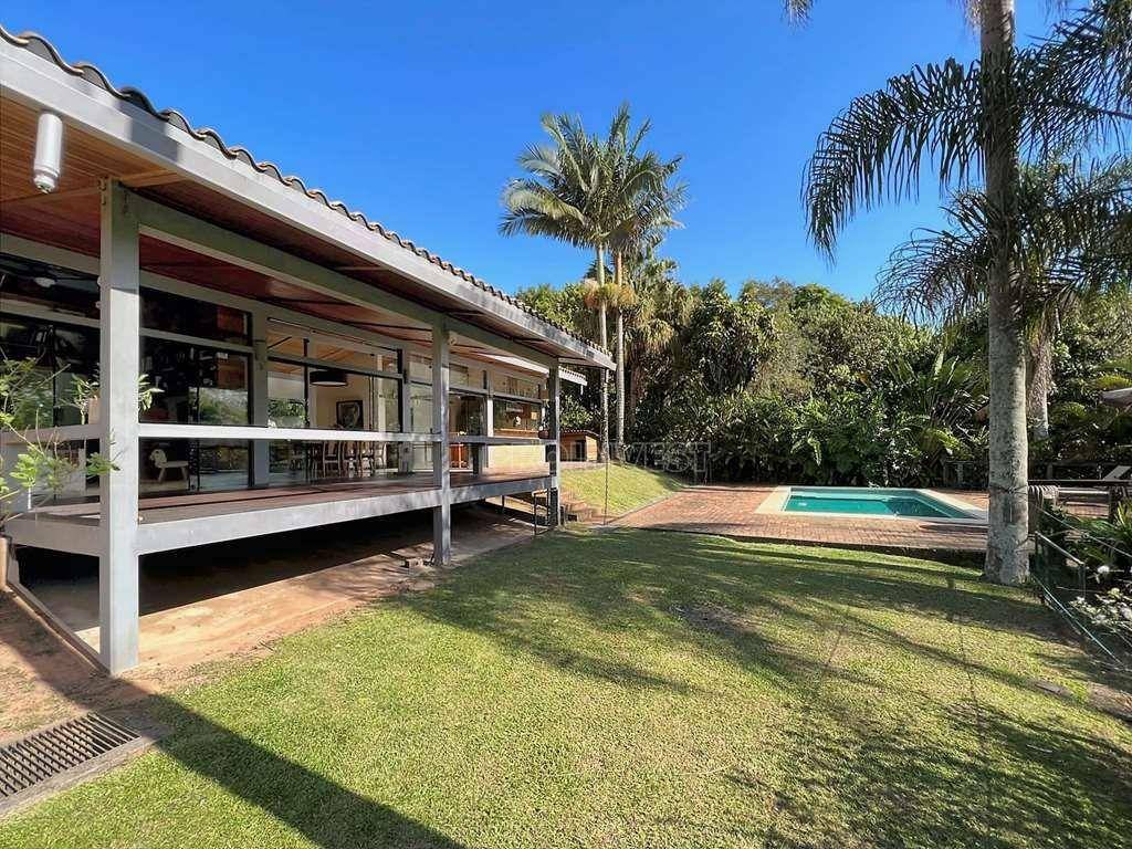 Casa de Condomínio à venda com 5 quartos, 382m² - Foto 3