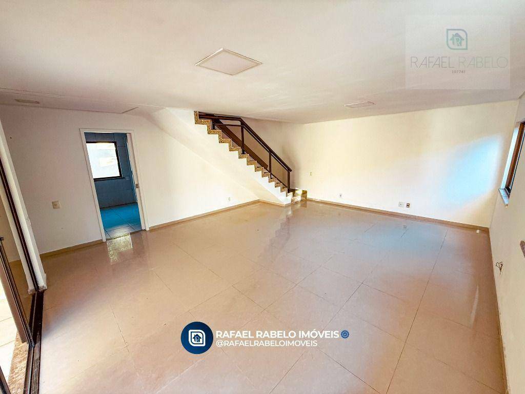 Casa de Condomínio à venda com 5 quartos, 181m² - Foto 6
