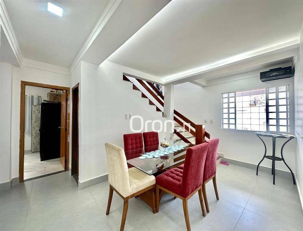 Sobrado à venda com 4 quartos, 202m² - Foto 3