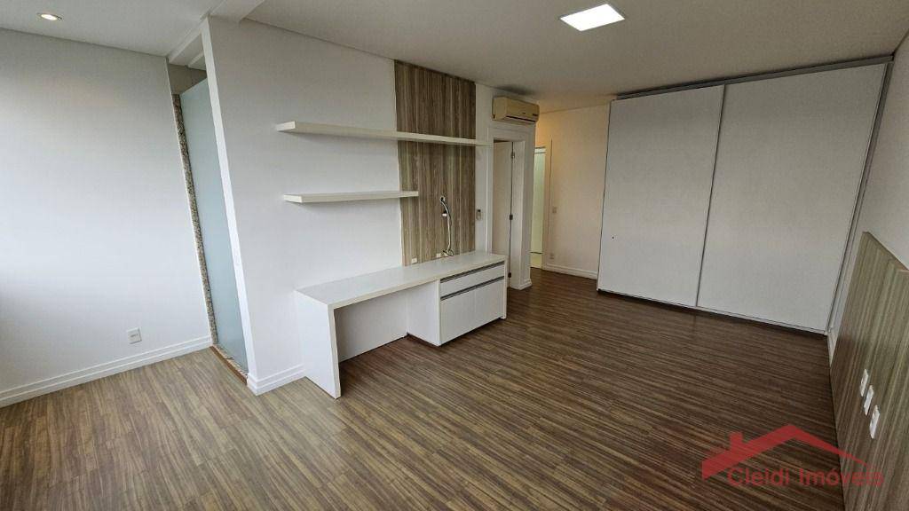 Apartamento à venda com 4 quartos, 264m² - Foto 22