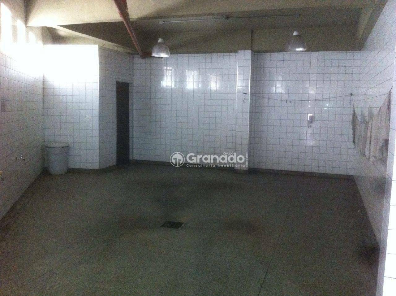 Apartamento à venda com 4 quartos, 190m² - Foto 22