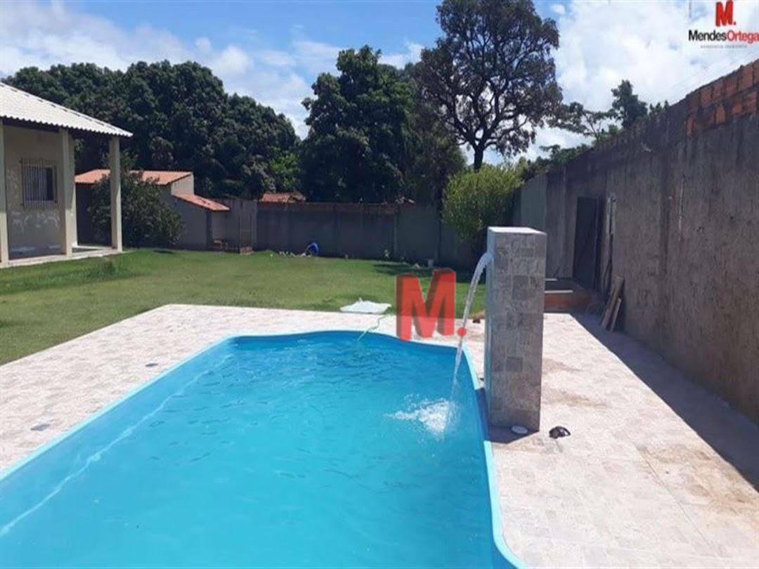 Chácara à venda com 2 quartos, 235m² - Foto 10