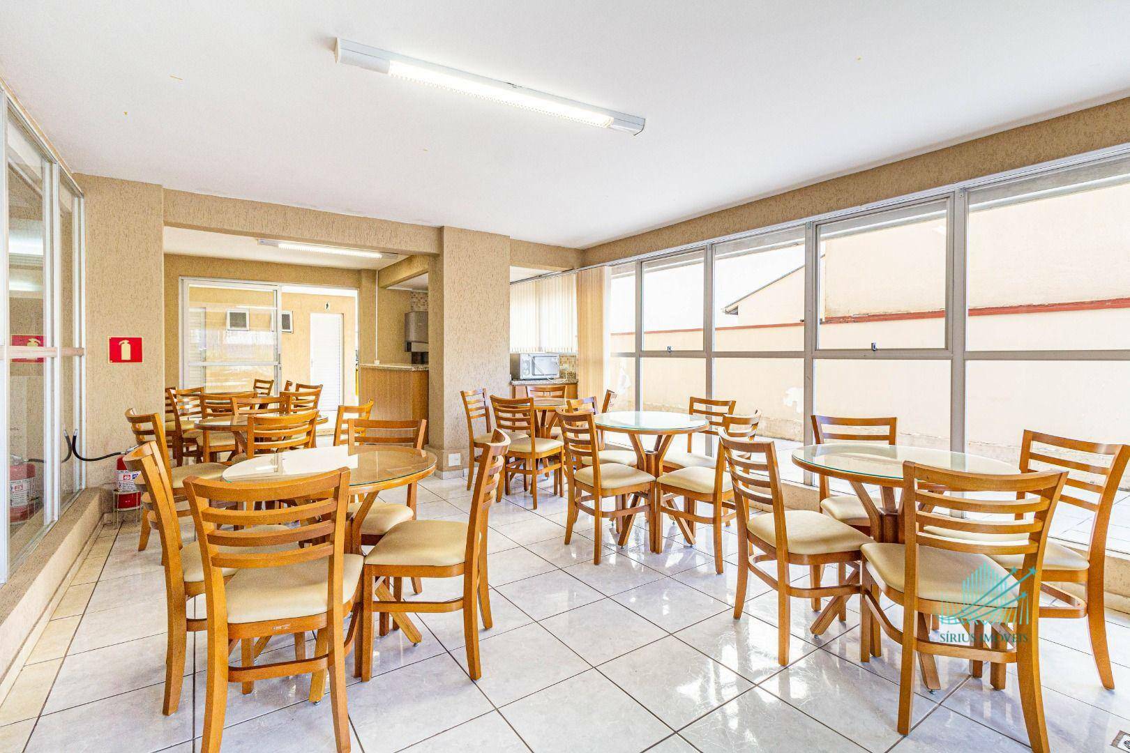 Apartamento para alugar com 2 quartos, 53m² - Foto 24