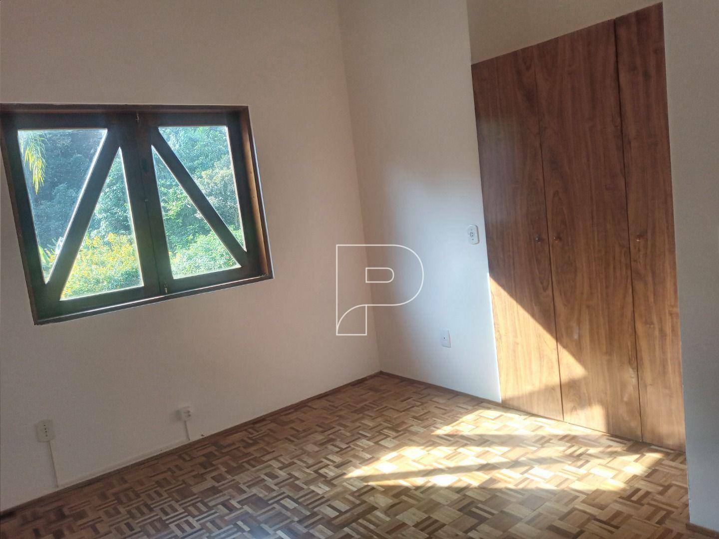 Casa de Condomínio para alugar com 4 quartos, 260m² - Foto 13