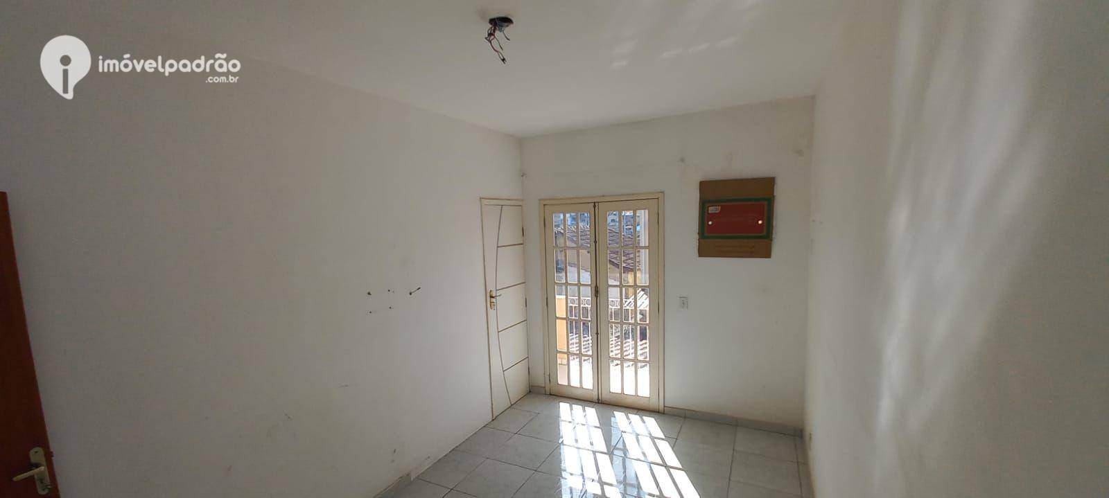Casa à venda e aluguel com 2 quartos, 71m² - Foto 10