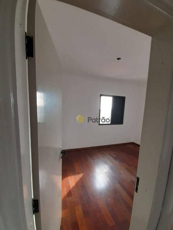 Apartamento à venda com 3 quartos, 110m² - Foto 24