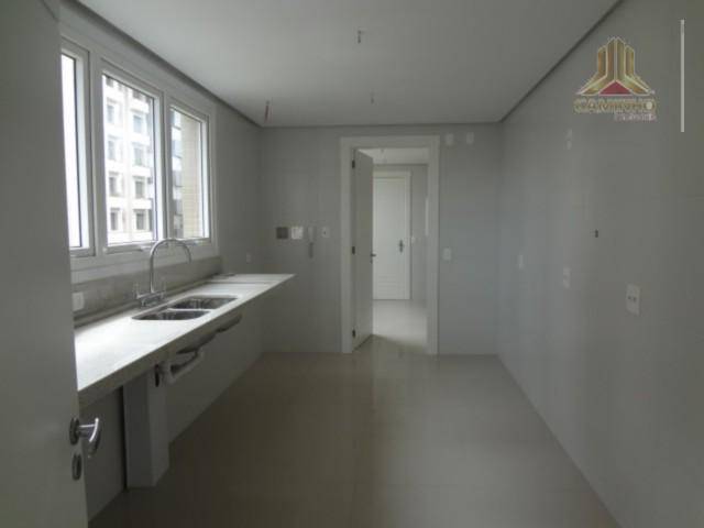 Apartamento à venda com 3 quartos, 237m² - Foto 26