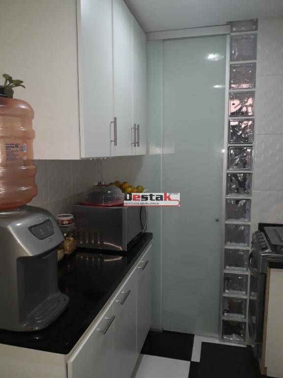 Apartamento à venda com 2 quartos, 57m² - Foto 6