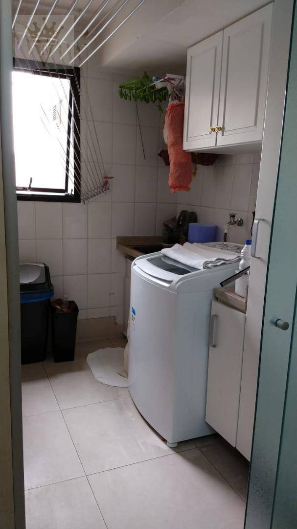 Apartamento à venda com 4 quartos, 240m² - Foto 19