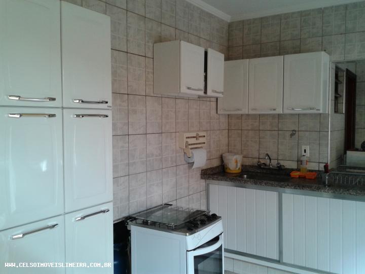 Casa à venda com 4 quartos, 300m² - Foto 28