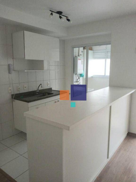 Apartamento para alugar com 2 quartos, 70m² - Foto 4