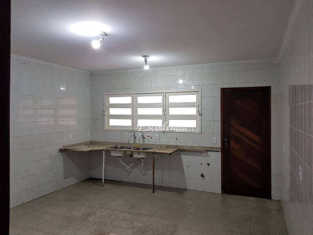 Casa de Condomínio à venda com 4 quartos, 150m² - Foto 41