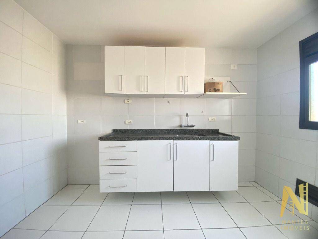 Apartamento para alugar com 3 quartos, 87m² - Foto 13