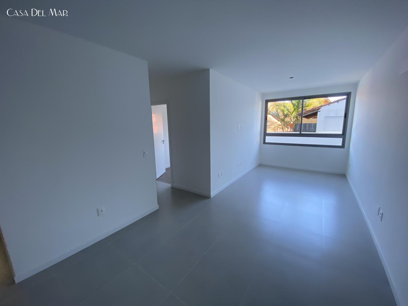 Apartamento à venda com 2 quartos, 66m² - Foto 1