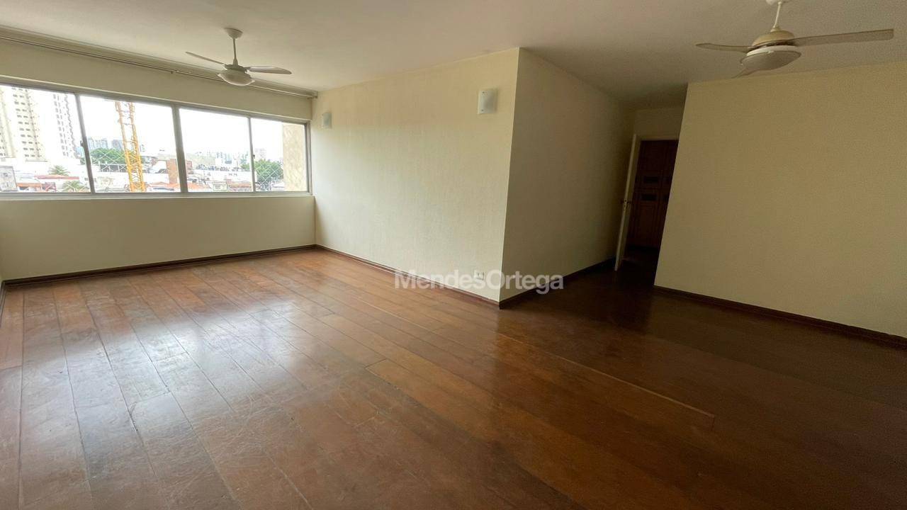 Apartamento, 3 quartos, 140 m² - Foto 1