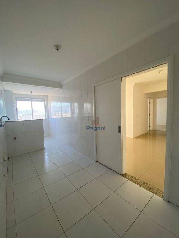 Apartamento à venda com 2 quartos, 83m² - Foto 23