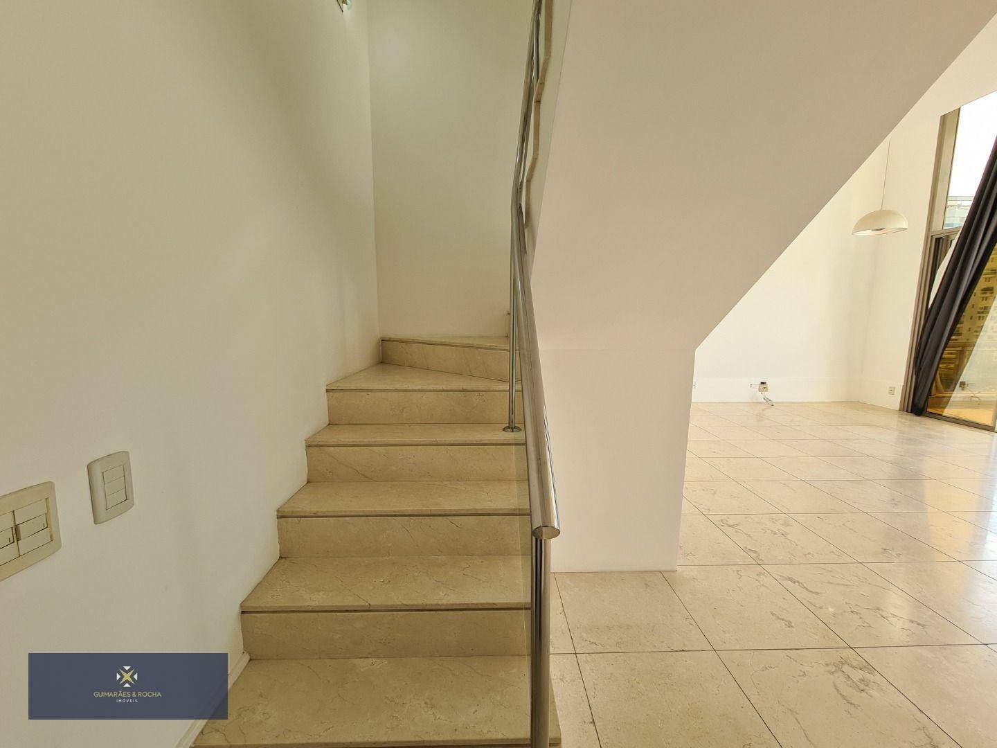 Apartamento à venda com 4 quartos, 229m² - Foto 18