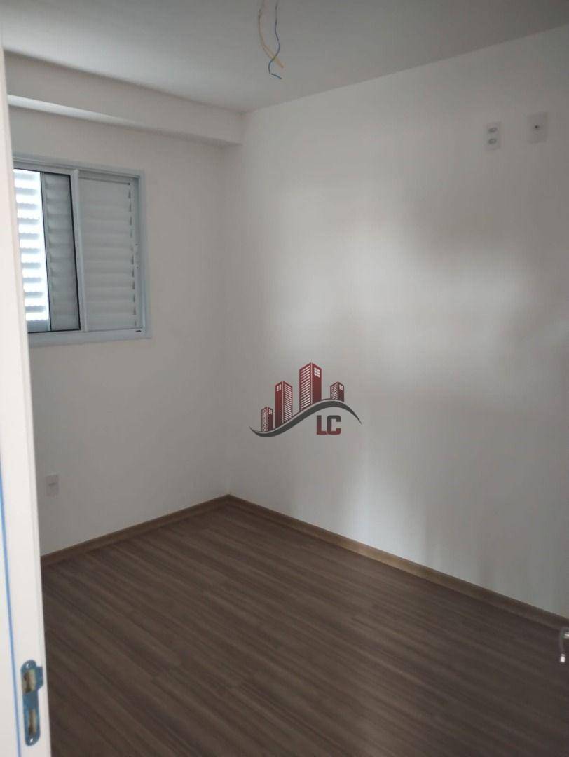 Apartamento para alugar com 2 quartos, 62m² - Foto 17