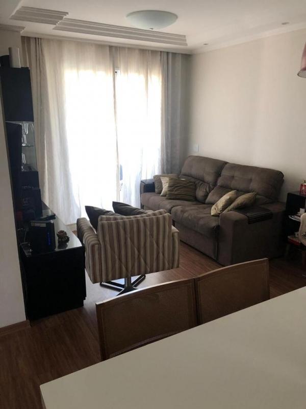 Apartamento à venda com 3 quartos, 74m² - Foto 3