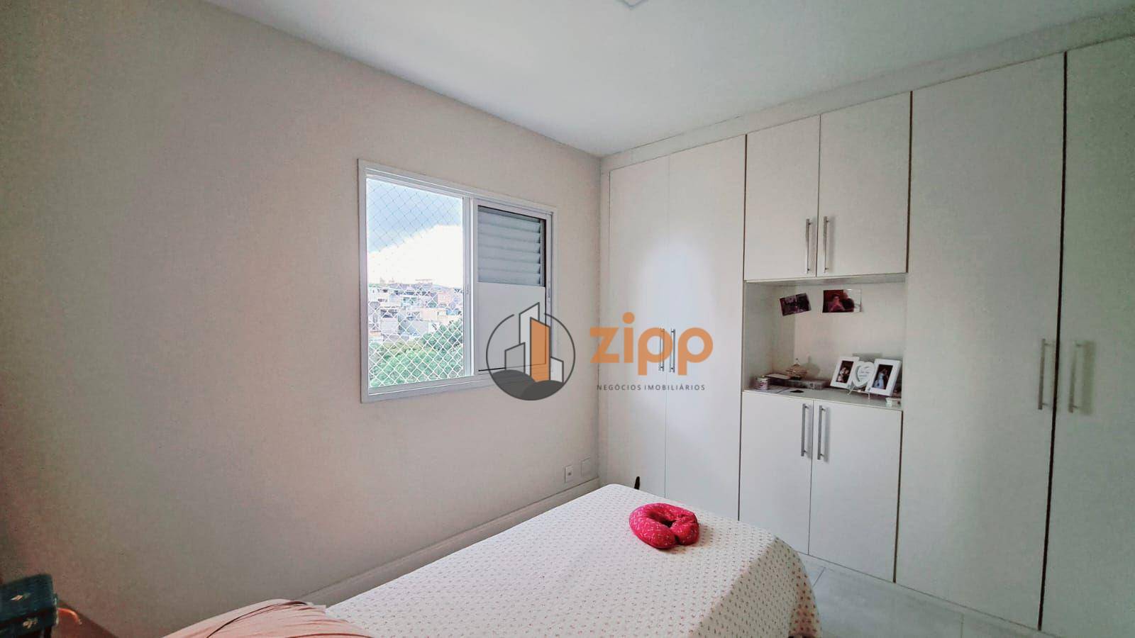 Apartamento à venda com 3 quartos, 93m² - Foto 22