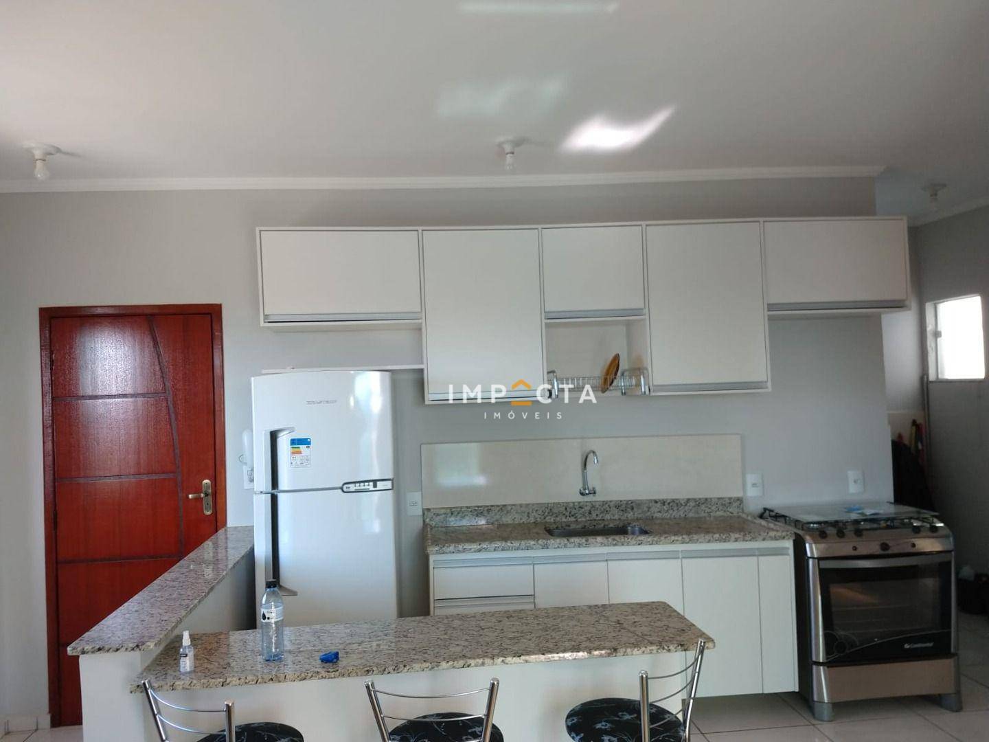 Apartamento à venda com 2 quartos, 72m² - Foto 2